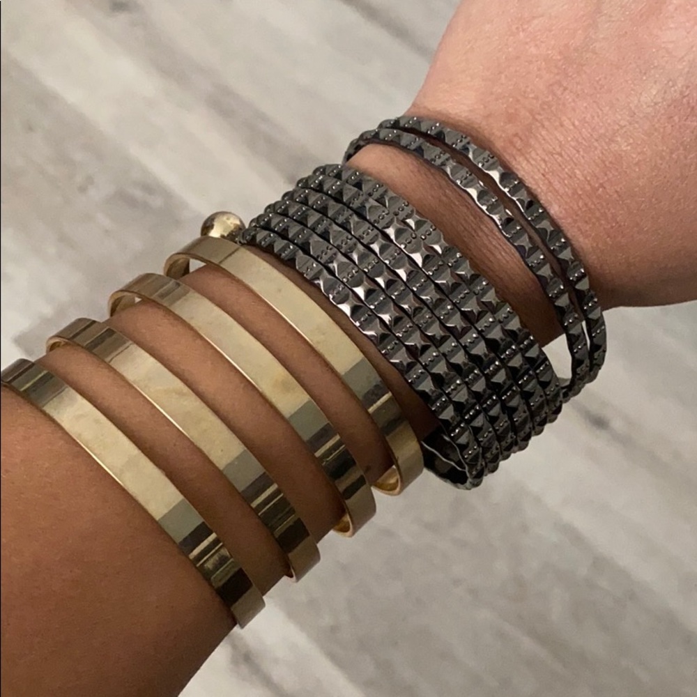 Cuff brackets
